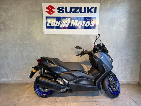YAMAHA XMAX 250 CONNECTED ABS YAMAHA XMAX 250 CONNECTED ABS